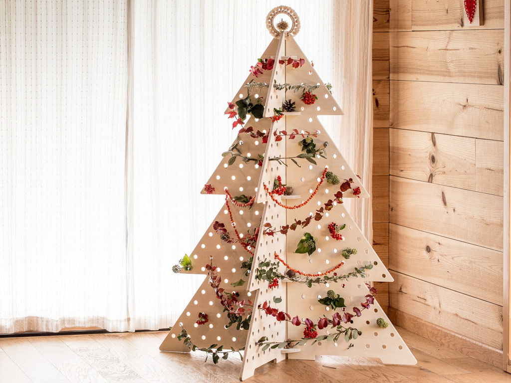 sapin en bois artificiel