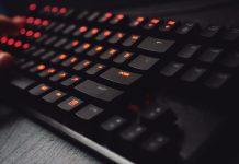 vitesse de frappe avec clavier dactylographie
